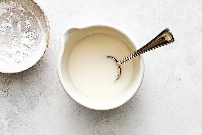 A bowl of slurry.